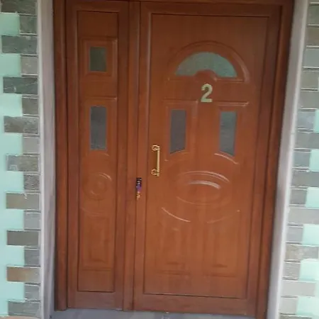 Relax بيت ضيافة Vrasná