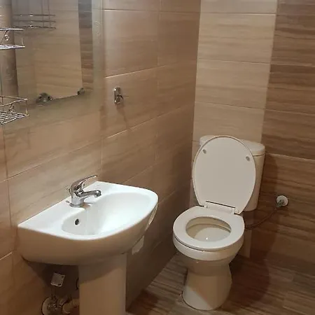 Relax بيت ضيافة Vrasná